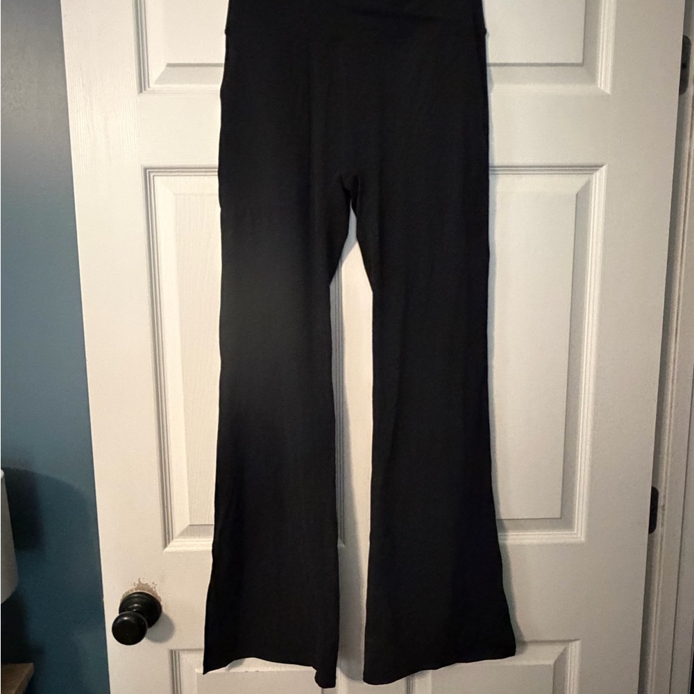 NWT! Women's Black Flared Pants